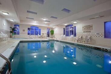 هتل Country Inn & Suites By Radisson, Newport News South, Va