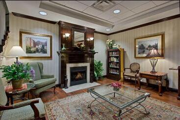 هتل Country Inn & Suites By Radisson, Newport News South, Va