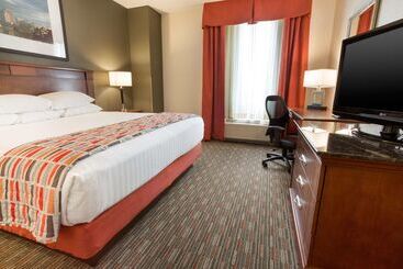 هتل Drury Inn & Suites Dayton North