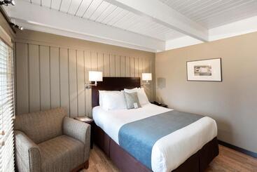 هتل Earthbox Inn & Spa