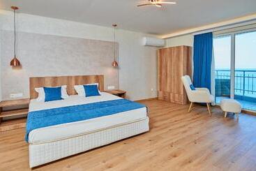 Family Hotel Regata