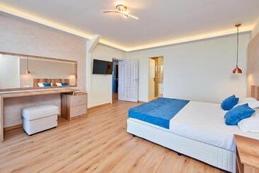 Family Hotel Regata