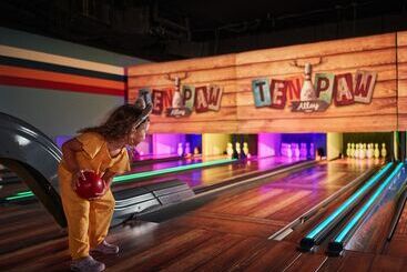 هتل Great Wolf Lodge Sandusky