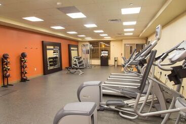 هتل Hampton Inn & Suites Dodge City