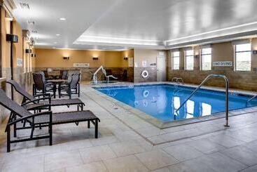 هتل Hampton Inn & Suites Dodge City