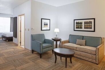 هتل Hilton Garden Inn Jonesboro