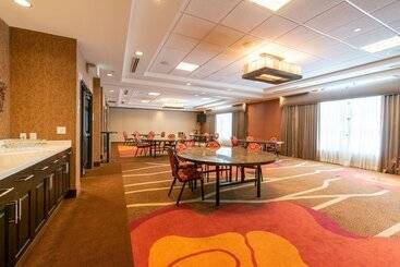 هتل Hilton Garden Inn Ogden Ut