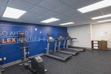 هتل Holiday Inn Express & Suites Marquette, An Ihg