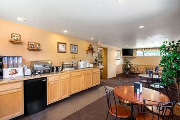 هتل Rodeway Inn Gunnison