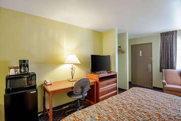 هتل Rodeway Inn Gunnison