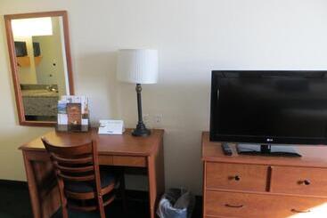 هتل Travelodge By Wyndham Missouri Valley
