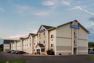 هتل Travelodge By Wyndham North Platte