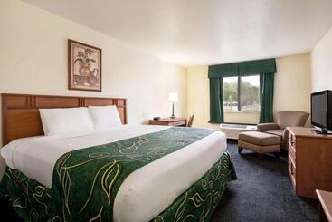 هتل Travelodge By Wyndham North Platte