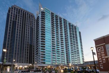 هتل Twelve Midtown, Marriott Autograph Collection
