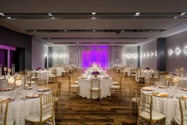 هتل Twelve Midtown, Marriott Autograph Collection