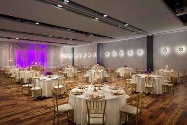 هتل Twelve Midtown, Marriott Autograph Collection