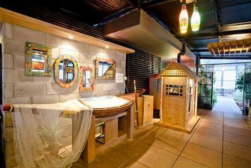 Well Park Residence Boutique Hotel & Suites