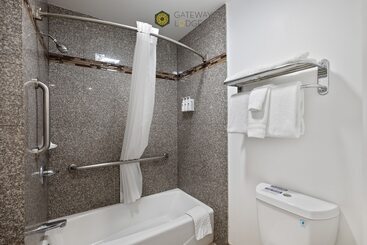 مُتل Gateway Lodge