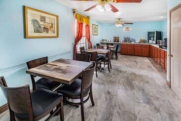 مُتل Super 8 By Wyndham Kinder/coushatta Near Casino