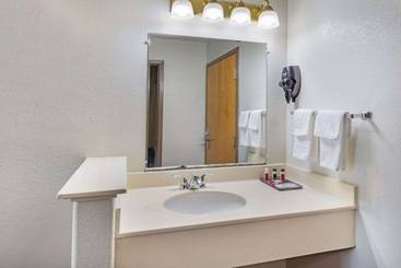 مُتل Super 8 By Wyndham Kinder/coushatta Near Casino