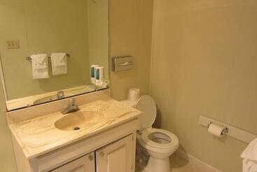 مُتل Yellowstone Country Inn