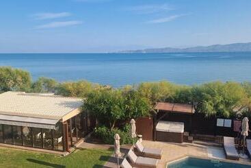 Enalio Suites