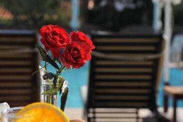 Enalio Suites