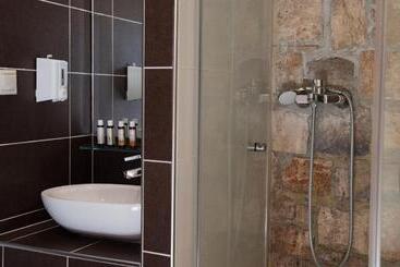 Enalio Suites