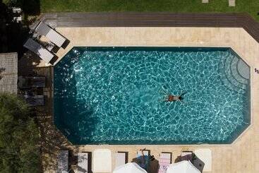 Enalio Suites