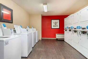 Extended Stay America Suites  Oakland  Emeryville