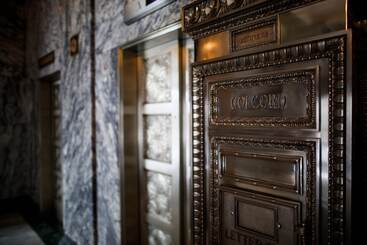 Colcord Hotel Oklahoma City, Curio Collection By Hilton