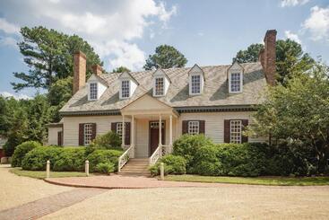 هتل Colonial Houses, An Official Colonial Williamsburg