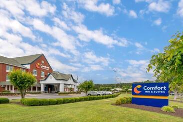 هتل Comfort Inn & Suites Hampton Near Coliseum