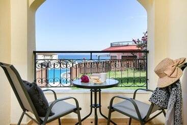 هتل Corfu Pelagos