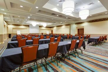 هتل Drury Inn & Suites Greenville
