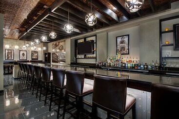 Drury Plaza Hotel San Antonio Riverwalk