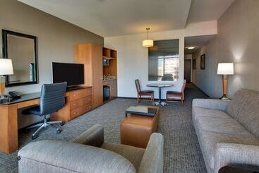 Drury Plaza Hotel San Antonio Riverwalk