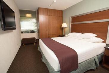Drury Plaza Hotel San Antonio Riverwalk