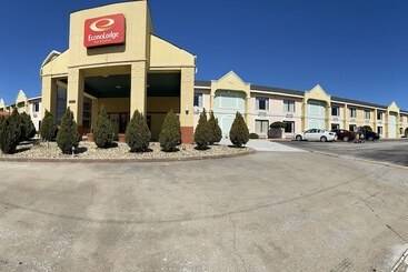 هتل Rose City Inn & Suites