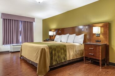 هتل Rose City Inn & Suites
