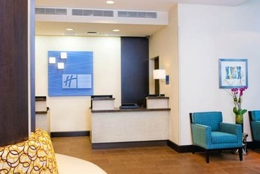 هتل Holiday Inn Express Times Square South, An Ihg
