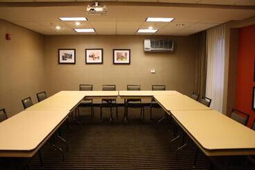 هتل Holiday Inn Express Toledo North, An Ihg