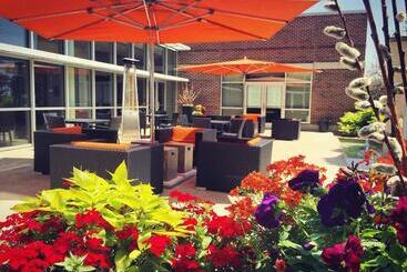 I Hotel And Conference Center   Champaign