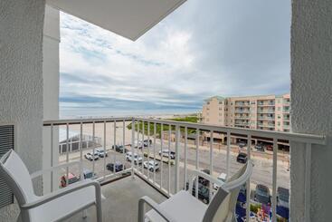 هتل Icona Diamond Beach