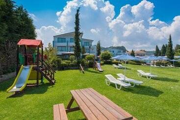 هتل Poseidon Palace