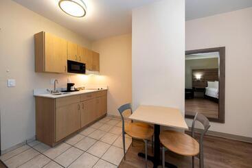هتل Red Roof Inn Panama City