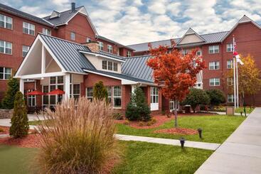 هتل Residence Inn By Marriott Greensboro Airport