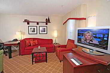 هتل Residence Inn By Marriott Greensboro Airport