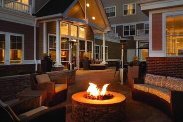 هتل Residence Inn By Marriott Newport Middletown