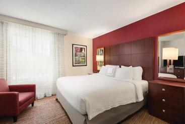 هتل Residence Inn By Marriott Newport Middletown